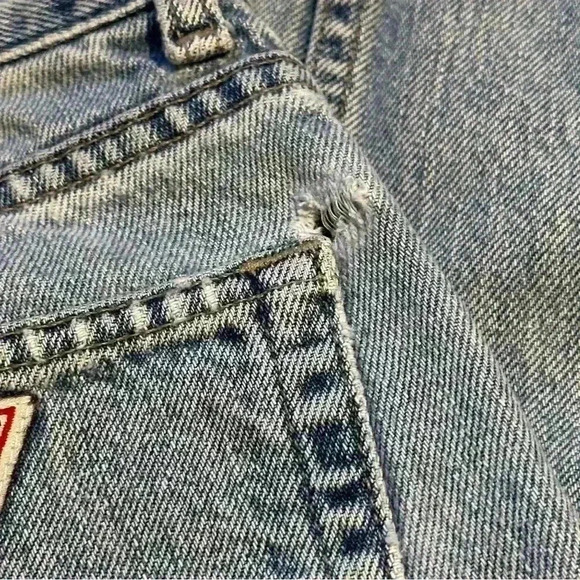 Classic Blue Women's Jeans - Picture 9 of 16